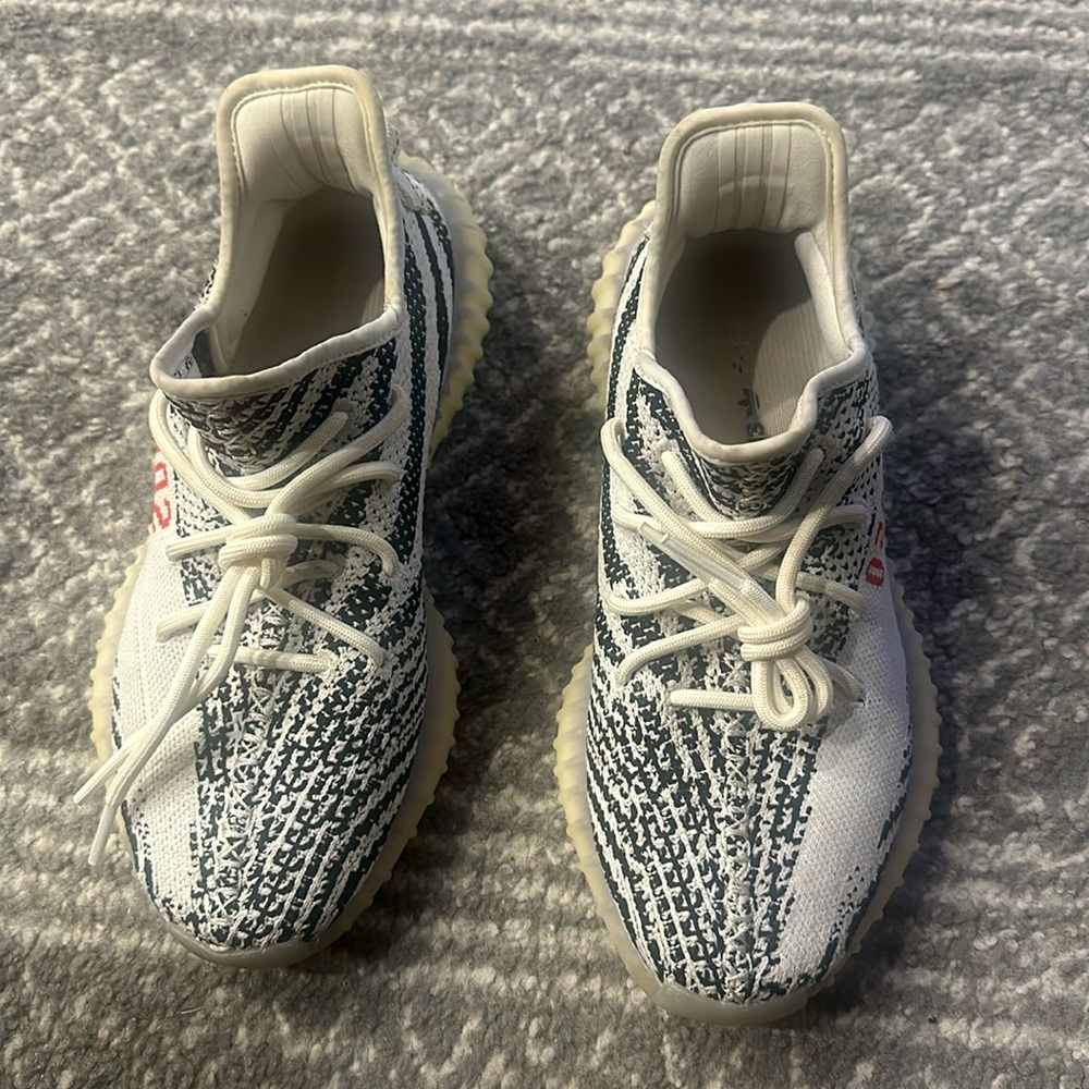 Yeezy 350 Zebra